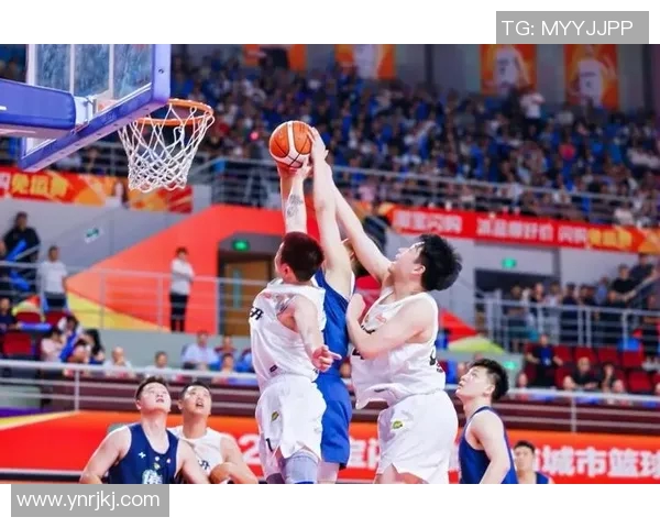 北京首钢与天津荣钢激战正酣谁将赢得这场篮球巅峰对决