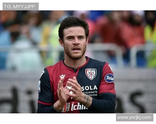 赫尔南德斯的传奇人生与足球之路：从草根到巨星的奋斗故事