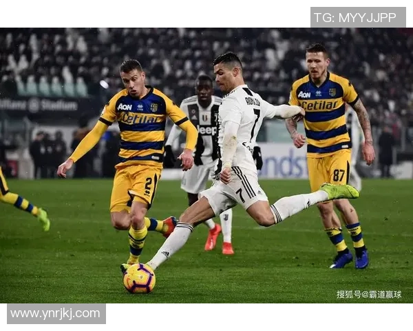 尤文vs国米，梅罗红牌，足协拟出重罚——足坛风暴再起