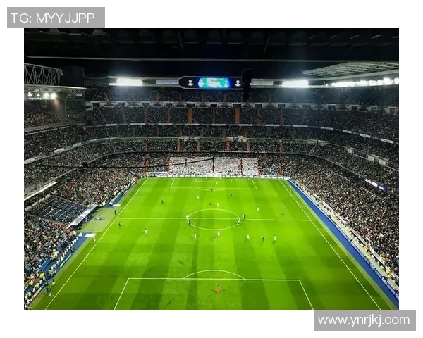 莱万领衔新赛季挑战，期待在绿茵场上再创辉煌成就与传奇瞬间