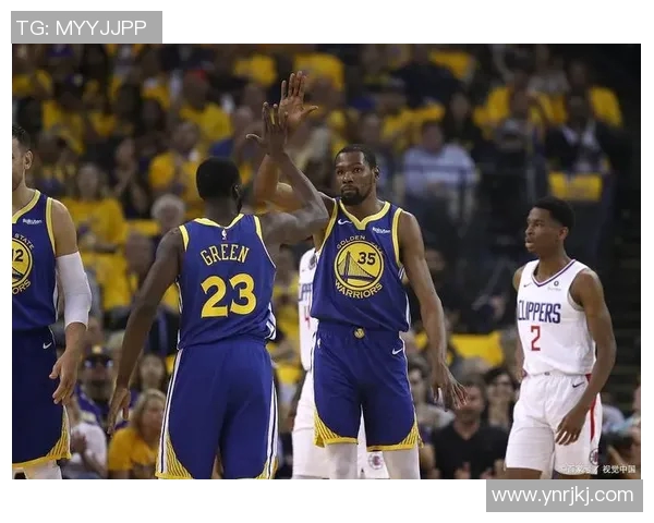 凯文杜兰特：从天赋异禀到篮球传奇的辉煌旅程