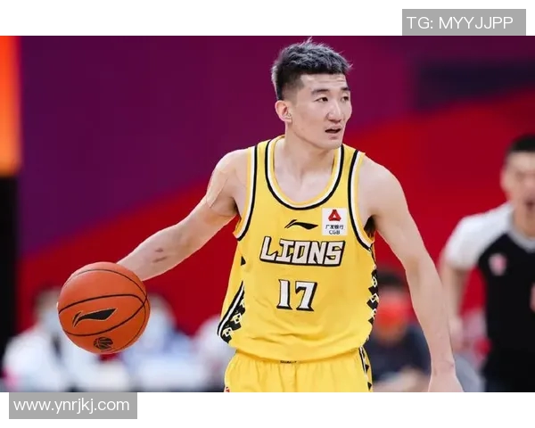 孙铭徽在对阵广东的精彩表现集锦回顾与分析