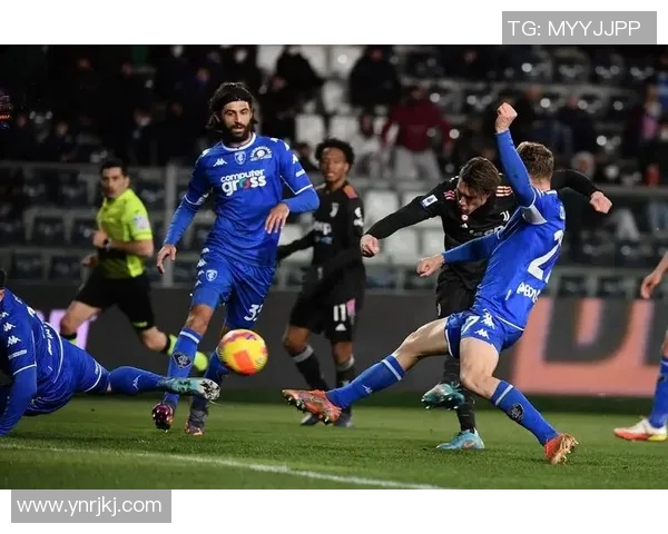 佩尔斯与斯光荣激战正酣谁能在这场较量中笑到最后