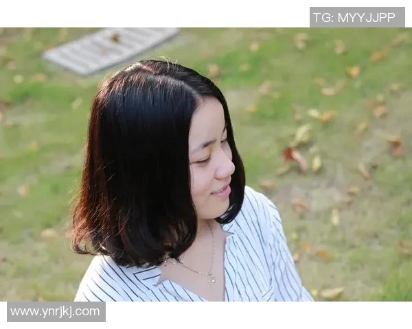 何思雨的成长之路：从青涩少女到职场精英的蜕变与追求