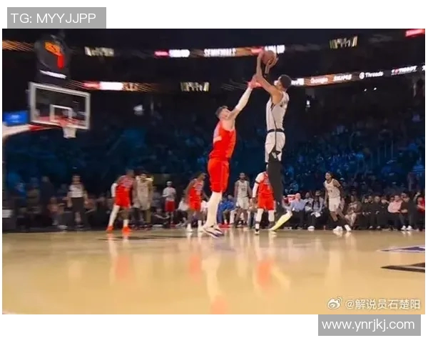 文班亚马首场比赛表现抢眼五次盖帽加上隔扣字母哥引发热烈讨论